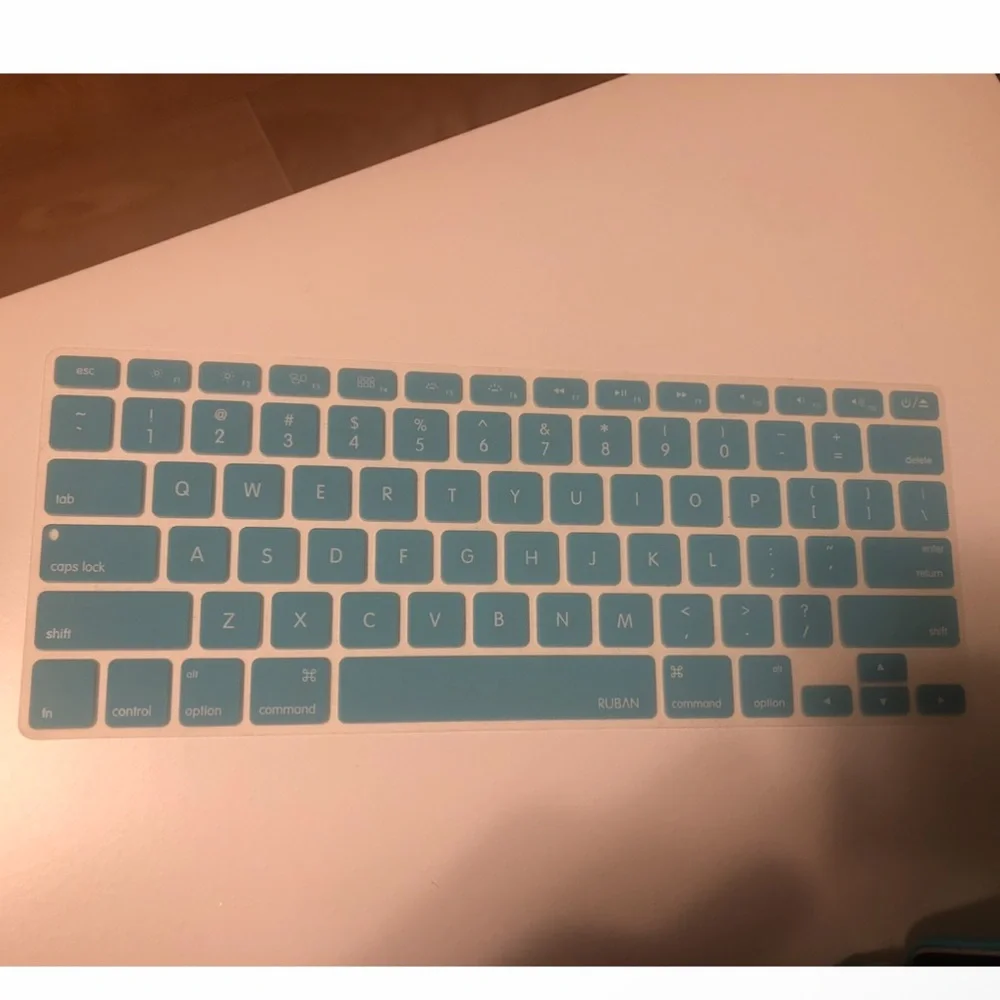 🍎 💻 Apple MacBook Pro with macOS Sierra - Silver